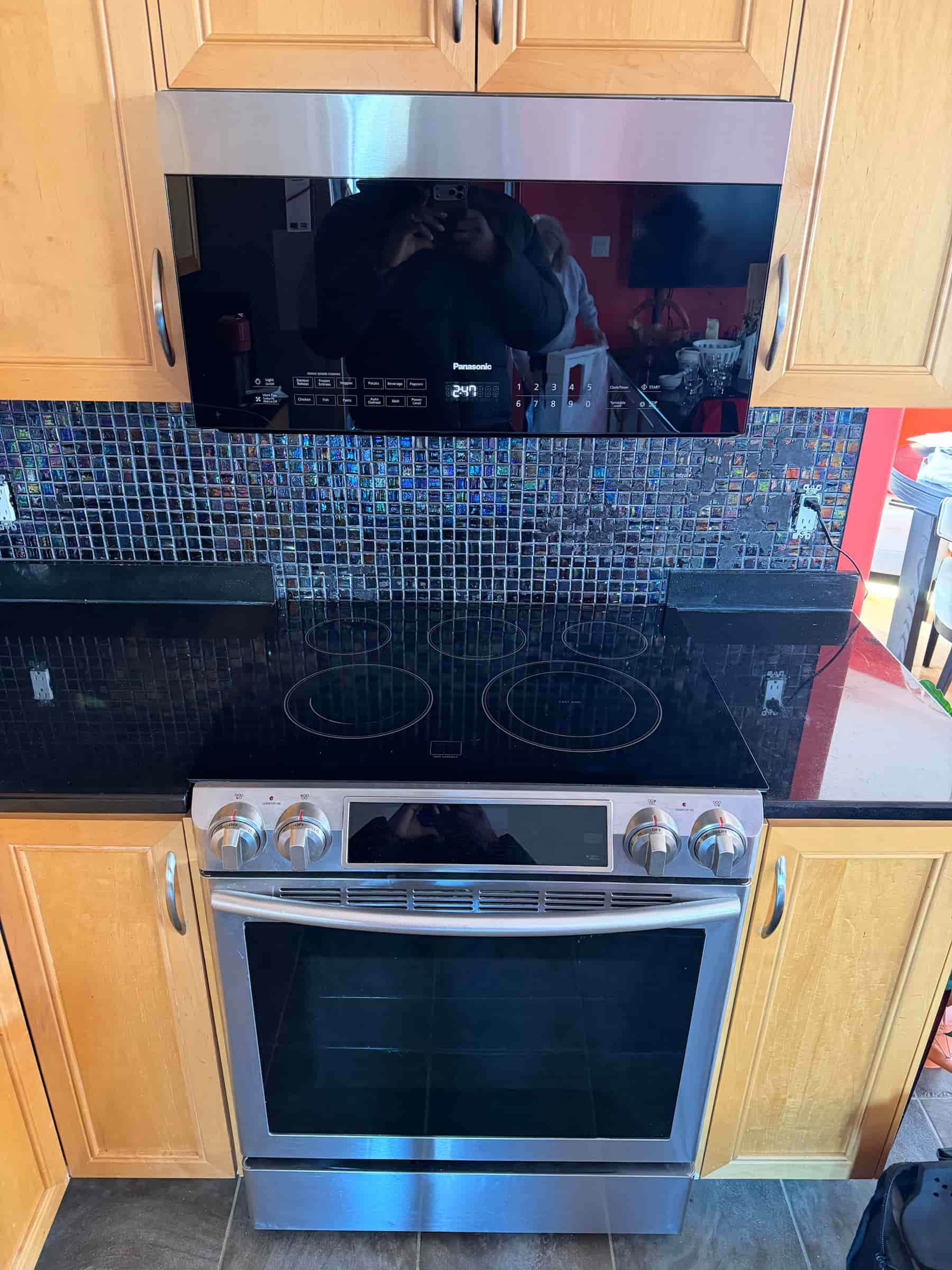 Microwave diagnosed and working properly after repair in Halifax & Surrounding Areas.